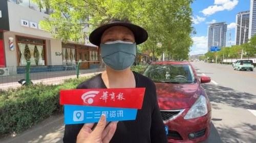 榆林街头一宠物狗被公交车撞死，女主人当街痛哭